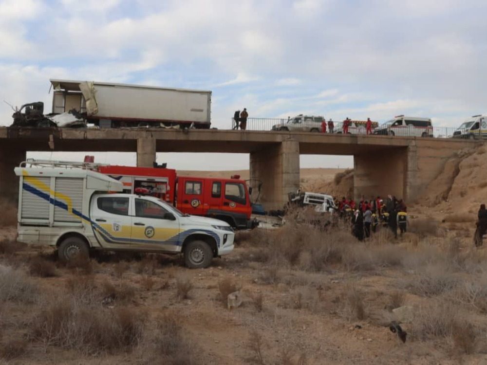 الدفاع المدني يعلن وفاة 5 مدنيين بحوادث مرورية ويدعو لقيادة المركبات بحذر