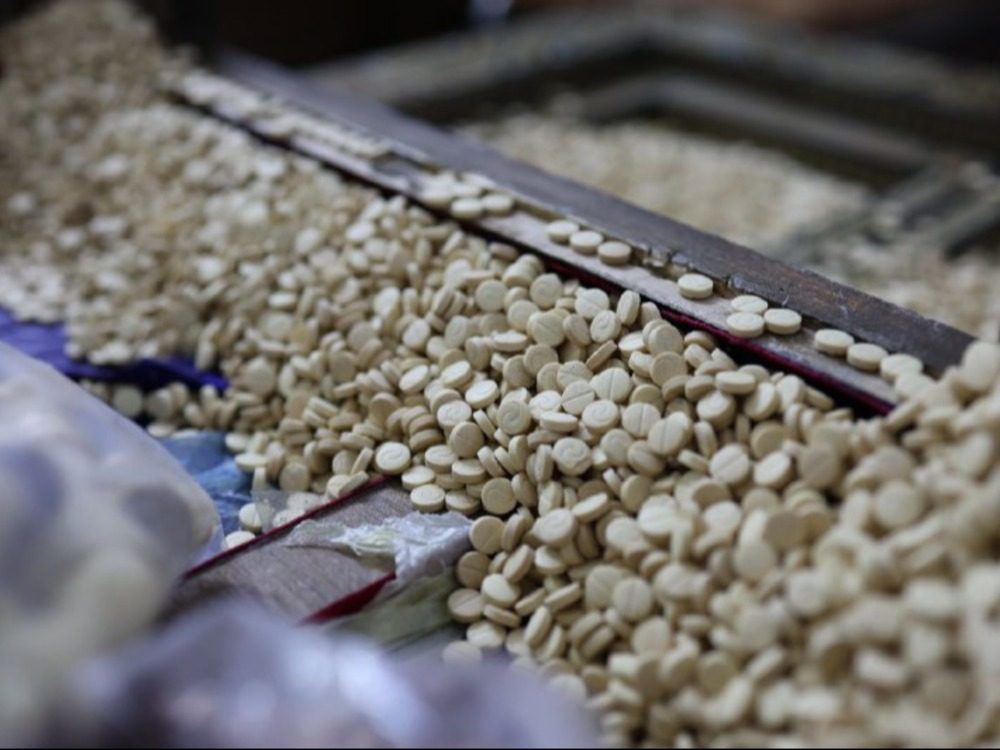 drugs وزارة الداخلية تعلن إحباط محاولتي تهريب وترويج مخدرات في محافظتي درعا ودير الزور