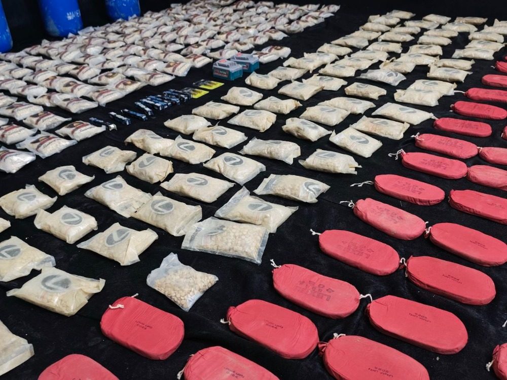 وزارة الداخلية تضبط كمية كبيرة من المخدرات في منطقة البادية