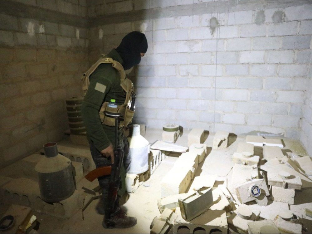 mine depot الأمن الداخلي يعثر على مستودع ألغام وصواعق في البوكمال