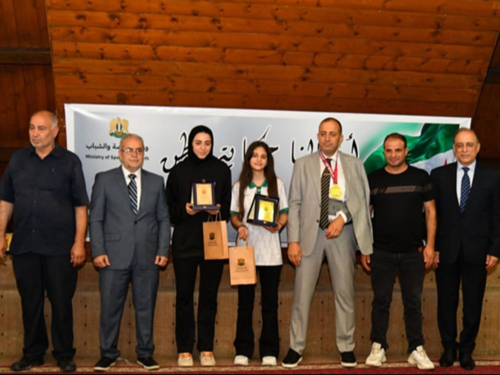 وزارة الرياضة تكرم الرياضيين