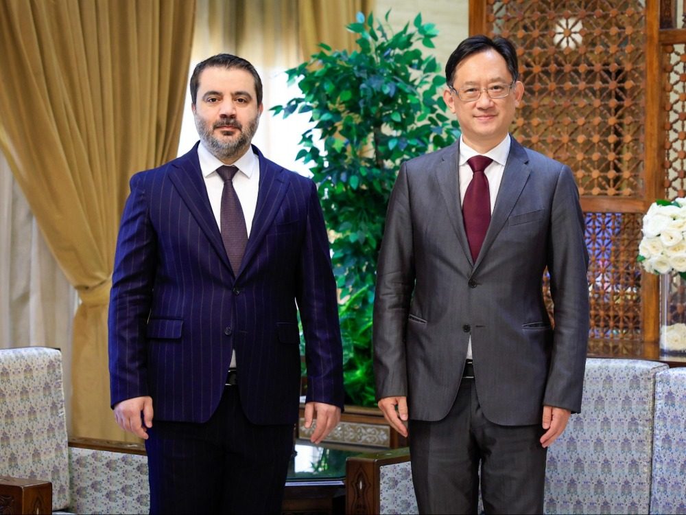 العلاقات السورية الصينية محور لقاء وزير الخارجية والسفير الصيني في دمشق
