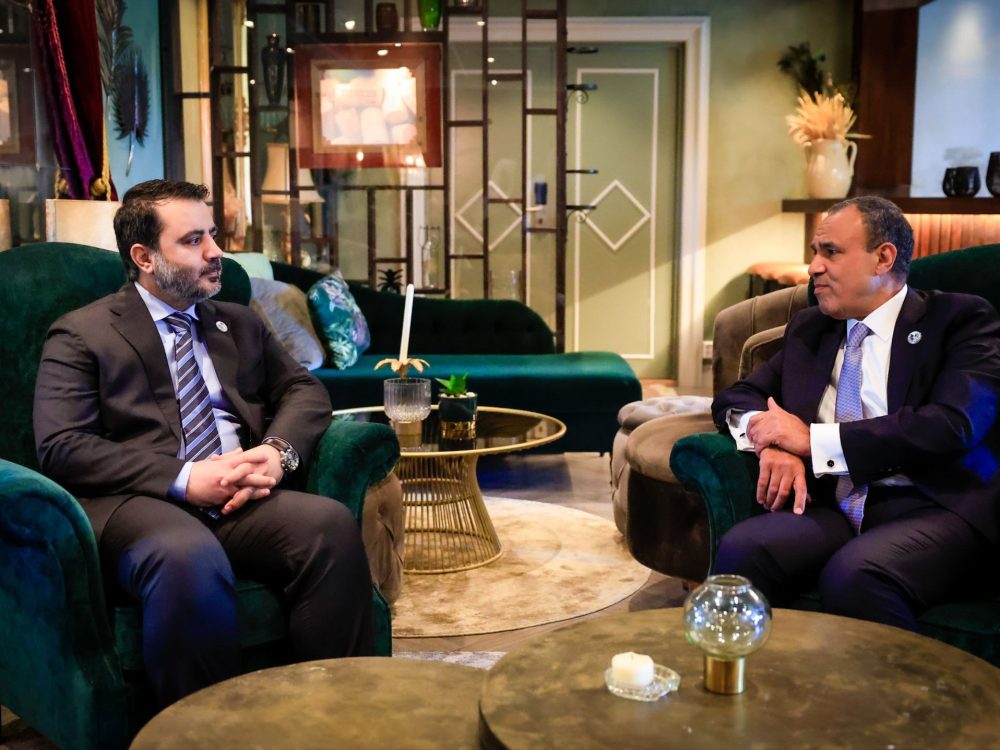 الوزيرالشيباني يبحث مع نظيرة المصري سبل تعزيز الأمن والاستقرار في المنطقة