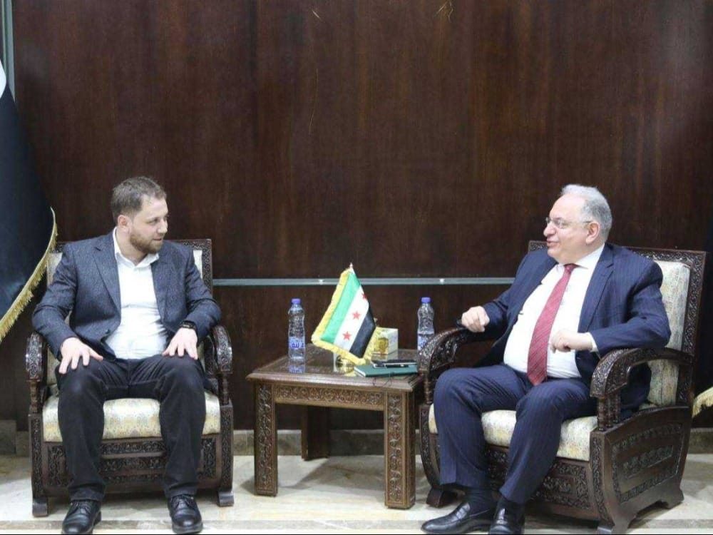 لدفع عجلة التنمية..لقاء يجمع محافظ حماة بوزير المالية