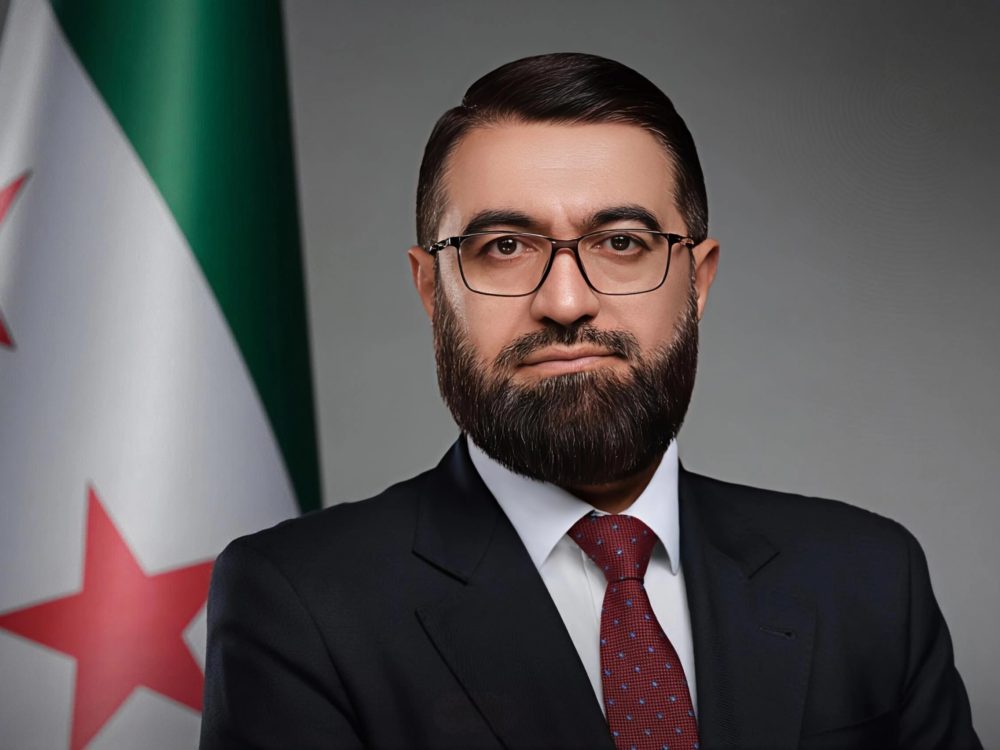 وزير العدل مظهعر الويس